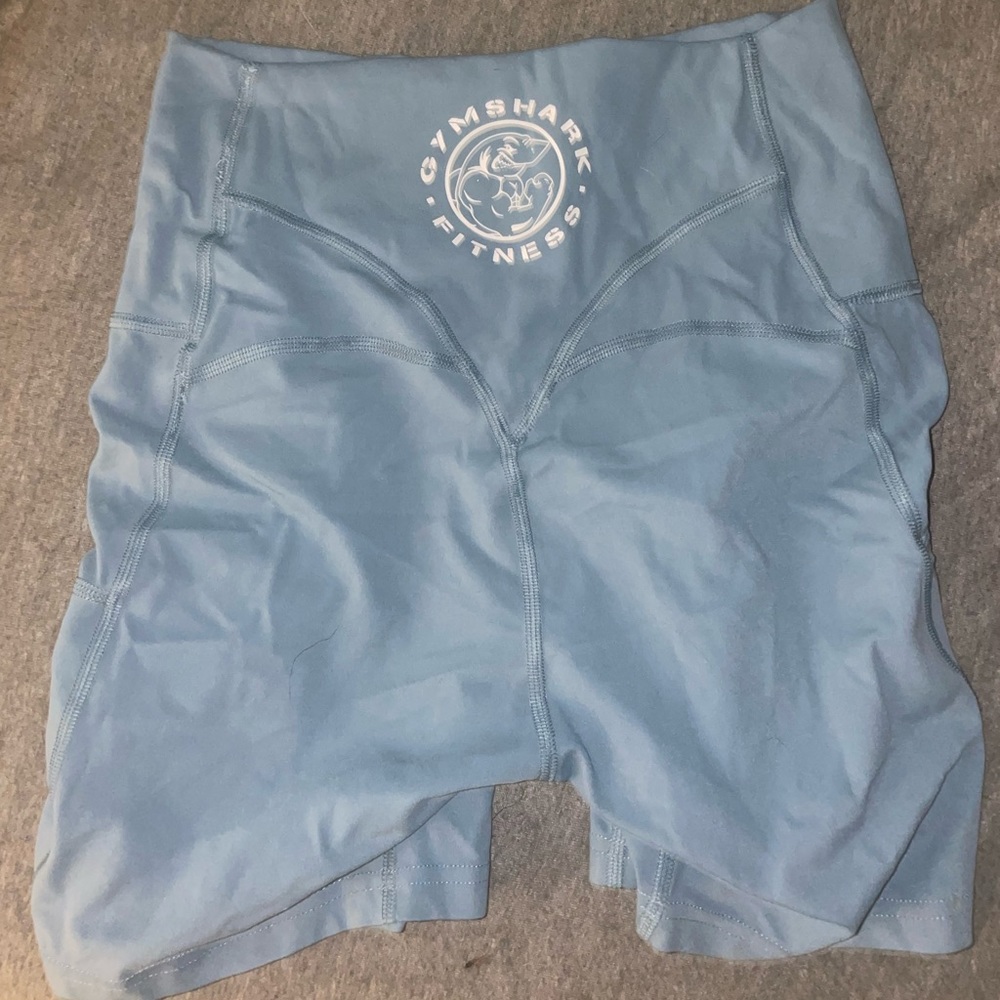 Gymshark legacy shorts 💙